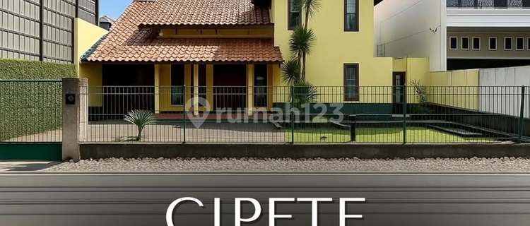 Beautiful House Spacious Yard in Cipete near MRT, T 558 B 221 1