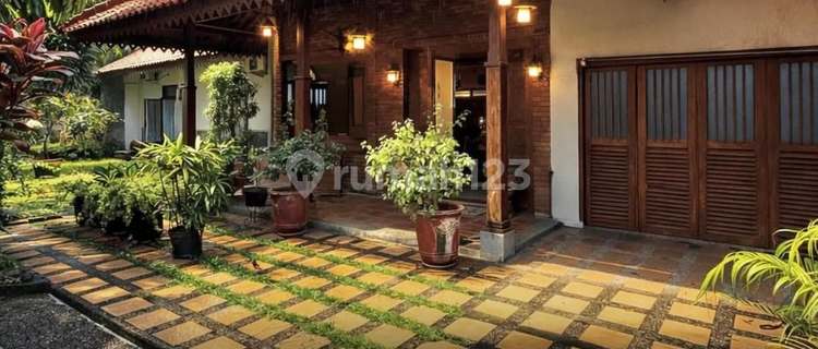 Rumah Bagus Siap Huni di Cipete - Cilandak, LT 718 LB 400 1