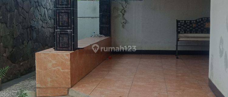 Rumah Bagus Siap Huni Dekat Area Perkantoran 1