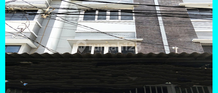 Chandra Disewa Rumah Uk 4.5X20m di Jelambar 1