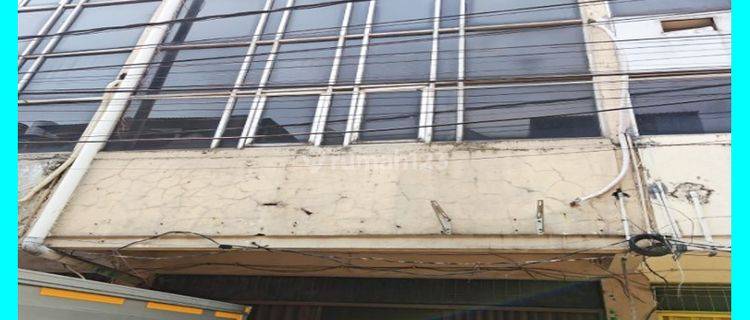 chandra Ruko 4 lantai Ukuran 4.25x13.8m Komplek Ruko Tubagus angke 1