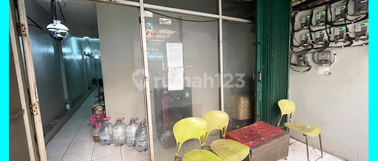 Chandra Boarding Room size 4.25x22m, prime location in Queen's Garden 1