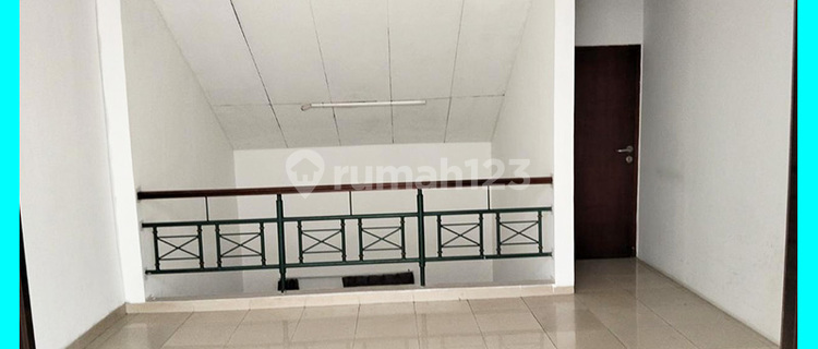 Chandra rents a 7x15m house in the Police housing complex. 1