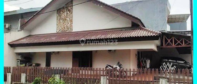 Chandra Rumah Hoek Lt 223m di Komplek Grawisa Tubagus Angke 1