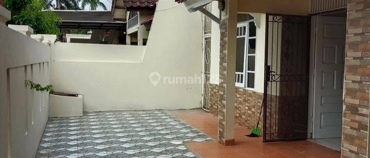 Disewakan Rumah Villa Melati Mas Serpong Tangerang 1