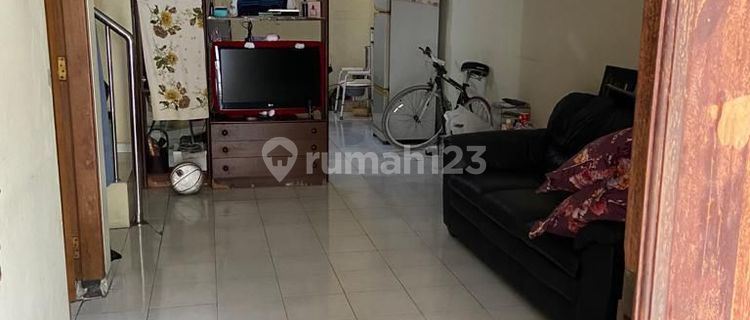 For Sale House in Sunter 2 Floors SHM West Facing 1