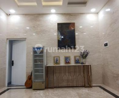 Rarely Available For Sale Modern Fully Furnished 3-Story House In Sunter 1