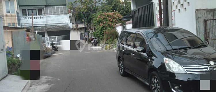 For Sale Land Area Calculation House in Sunter 1