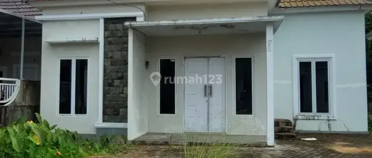 Rumah Tunggal Tipe 80 Lokasi Dekat Universitas 1