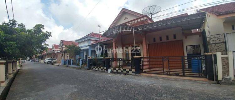 Rumah Tipe 160 3 Kamar Tidur Lokasi Sungai Raya Dalam Kota Pontianak 1