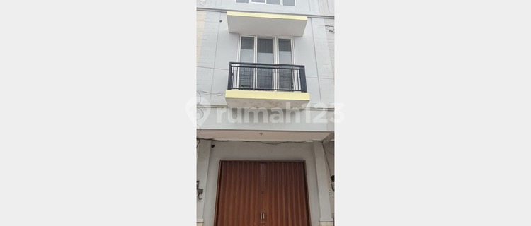 For Rent: Puri Gardenia Shop House, Kalideres 1