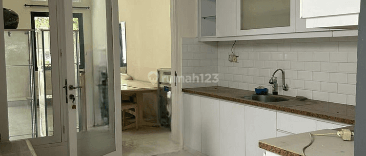 Rumah Murah Bagus Rapi Baja Ringan di Legenda Wisata 1