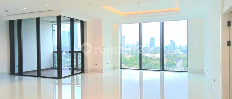 St Regis Residence 3 BR Best View North East Very Rare 1