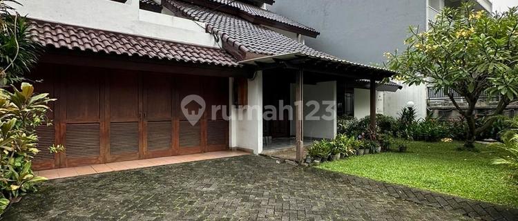 Kebayoran Baru Senopati Area Ready-to-Occupy House Suitable for Office & Business 1