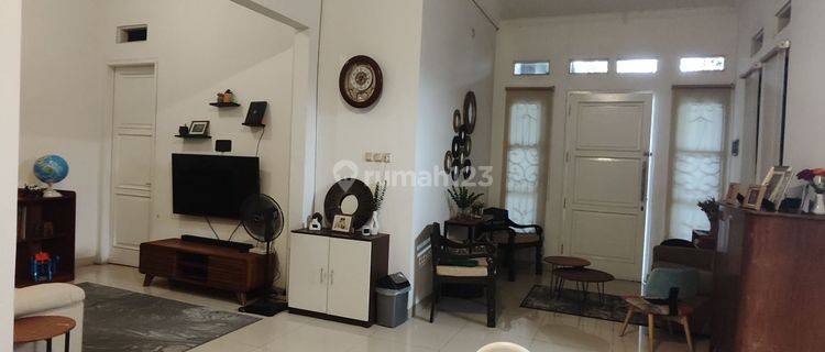 Rumah Siap  Huni-Luas 160/110 Harga Jual 3,250 Milyar. Nego- 1