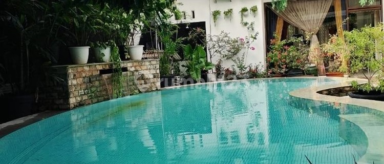 Rumah Mewah 610 M2 Semi Furnished Ada Swim Pool Duren Sawit Jaktim  1