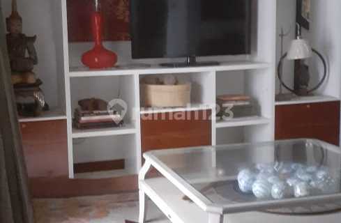 Apartement Pavilion 3 BR Furnished Bagus 1