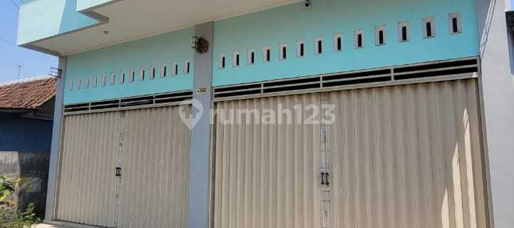 For Quick Sale: Shop House + Strategic Land in Developing Area Banyumas, Central Java, Area 800M2 1
