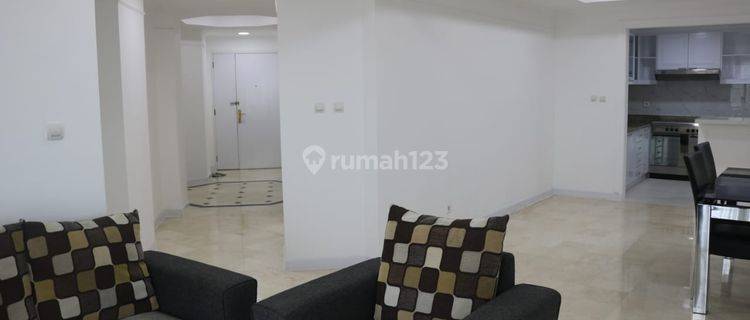 Apartemen Disewa Bukit Golf Pondok Indah Furnish View Golf 1