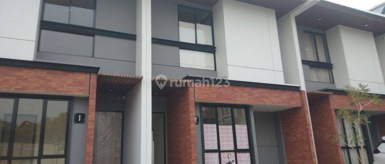 Rumah 2 Lantai Siap Huni 1