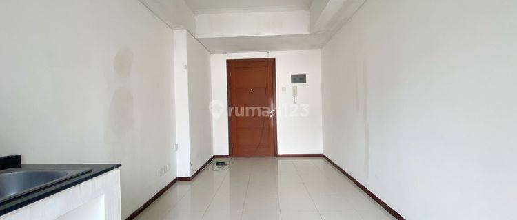 Unfurnish 2 BR Apt.royal Mediterania Garden View Central Park 1