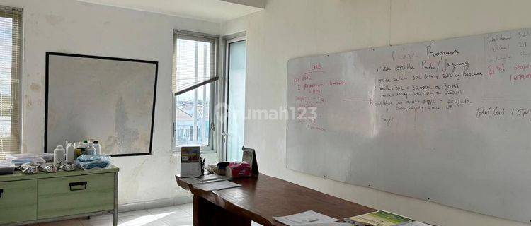 Gedung Dan Kantor Bagus Dijual, Area Denpasar Barat 1