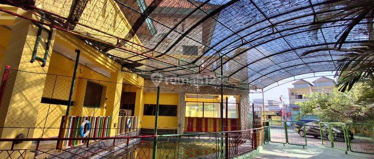 Gedung Dengan Halaman Luas Dijual, Area Denpasar Selatan 1