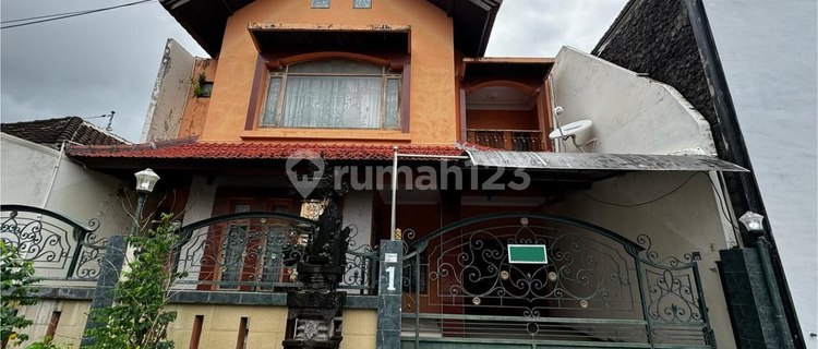 Rumah Gaya Tradisional Dijual, di Kebo Iwa, Denpasar Barat Area 1