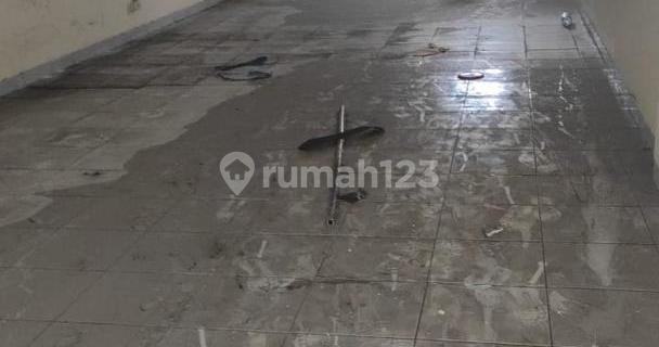 2-Story Shop House Plus Warehouse for Rent, in Mahendradatta, Denpasar Area 1