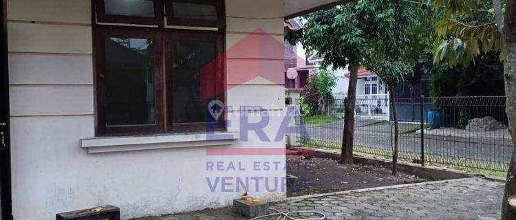 Rumah Bagus di Pondok Blimbing Indah (pbi), Malang 1