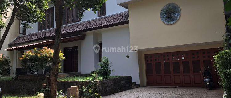 Rumah Cantik di Taman giri loka BSD/Lia 1