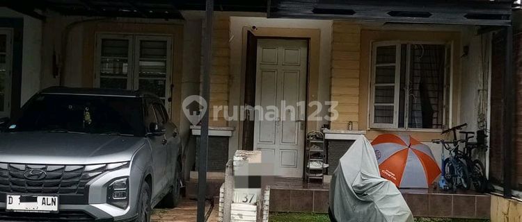 Beautiful House in Delatinos Santiago BSD South Tangerang. Lia 1