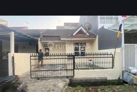 Rumah Cantik Di Di Griya Loka Bsd 1