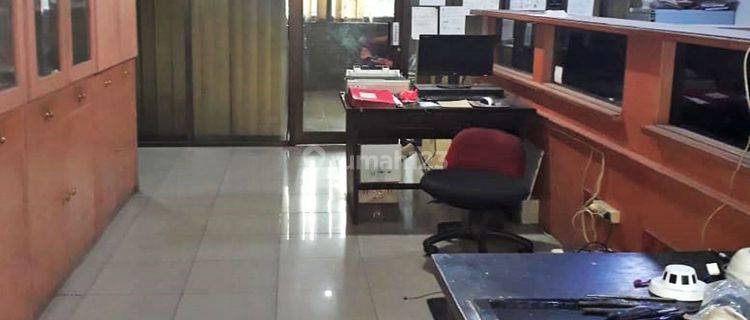 Hot Deal, Ruko Kedoya Selatan, Kebon Jeruk, Semi Furnished, 4 Lantai, Cocok Untuk Kantor, Dll 1