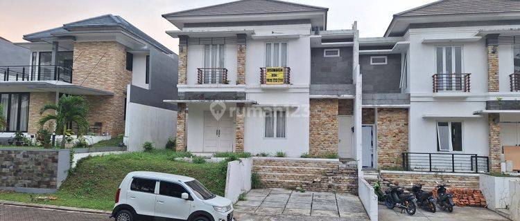 Sewa Rumah Di Pakuan Hills , Bogor 1