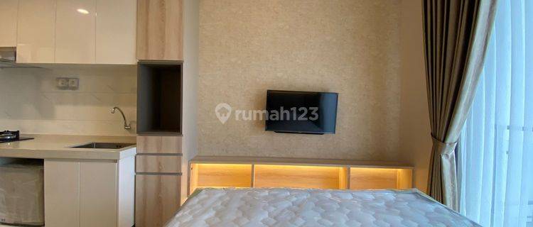 Apartment 1 BR Apartment Sky House BSD Furnished 1