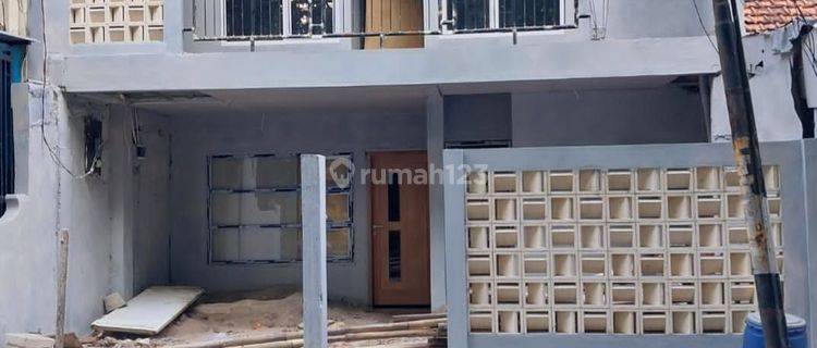 Dijual Rumah di Jl. Danau Buyan 1