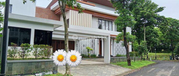 Di Jual Rumah Mewah Fully Furnished Di Taman Giri Loka Bsd. 1