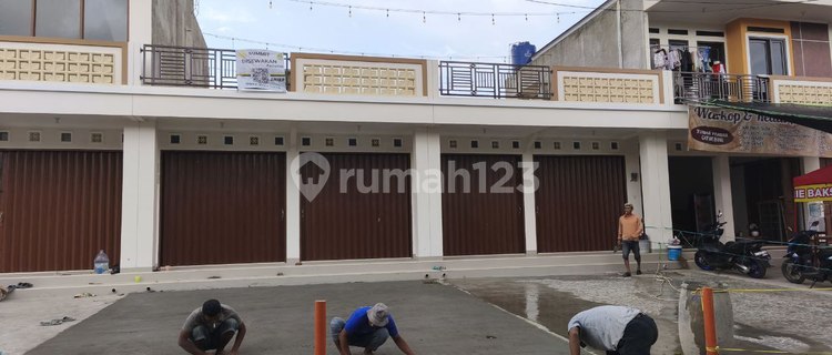 Shop House in Jatinangor Suitable for Business 1