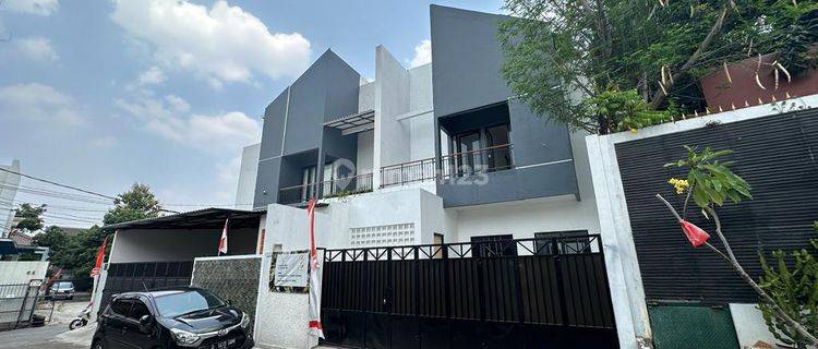 Dijual Rumah Kemanggisan Brand  New Casa De Slipi Scandinavian Style Rooftop 1