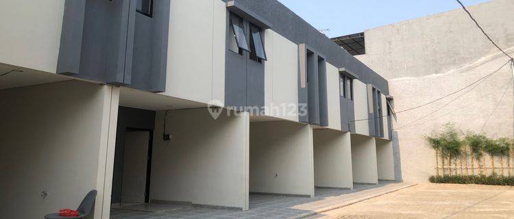 Rumah Disewakan Cluster Dekat Binus Dan  Rawa  Belong Brand New  1