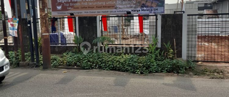 For Sale New Shop House in Cileduk near Budi Luhur Campus, exclusive shopping complex concept. 1