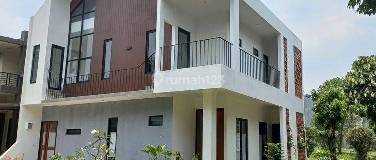 Rumah Baru Modern Minimalis di Sektor 9 Bintaro Jaya 1