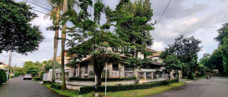 Dijual rumah dengan luas tanah besar di sektor 1 bintaro 027 1