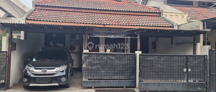 Dijual Rumah Asri Dan Cantik di Bintaro Sektor 5 1