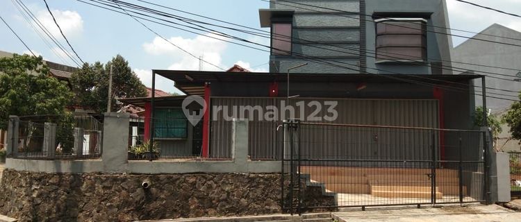 2.5-Storey Shop House in Bukit Nusa Indah, Serua, South Tangerang 1