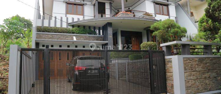 Dijual Rumah Lux 2 Lantai Di Komplek Sayap Dago Bandung 1