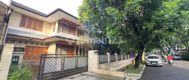 Dijual Rumah Siap Huni di Jalan Sukaluyu, Dekat Gedung Sate Bandung Mr 1