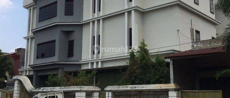 Rumah Full Bangunan Ex Kos Solo Kota Cemani 1