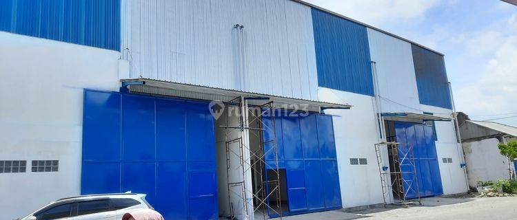 Disewakan Gudang Nambangan 1